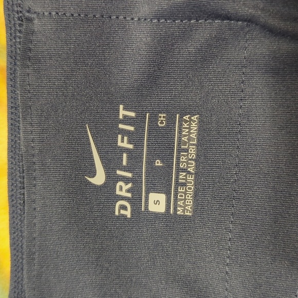 Levi's workout leggings - Picture 6 of 9